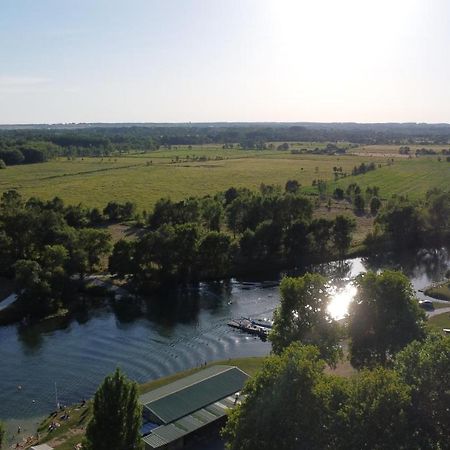 Camping Belle Riviere Chaniers Dış mekan fotoğraf